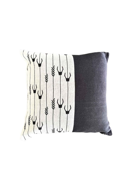 BLACK AND WHITE NAGA CUSHION - BW3