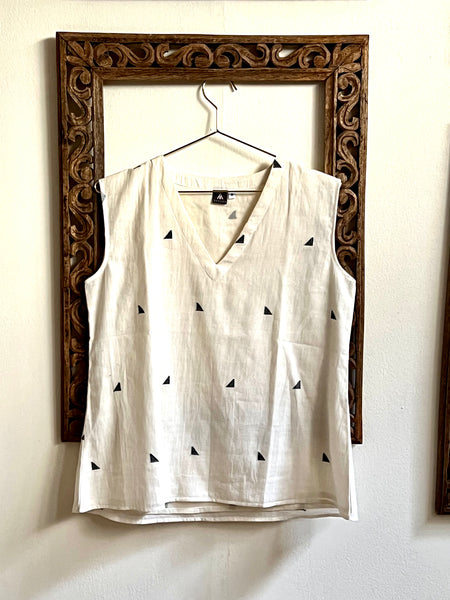 V-Neck Sleeveless Top - Ivory Jamdani