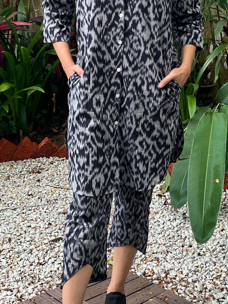Black and White - Colette Vagabond Pants
