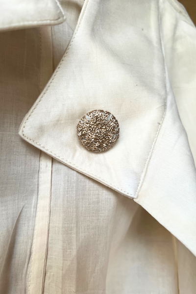 CAPE- IVORY & GOLD EMBROIDERED CHANDERI [COTTON-SILK MIX]